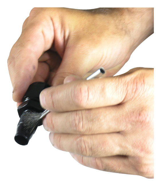Placing Assembly Lube on the Hose End